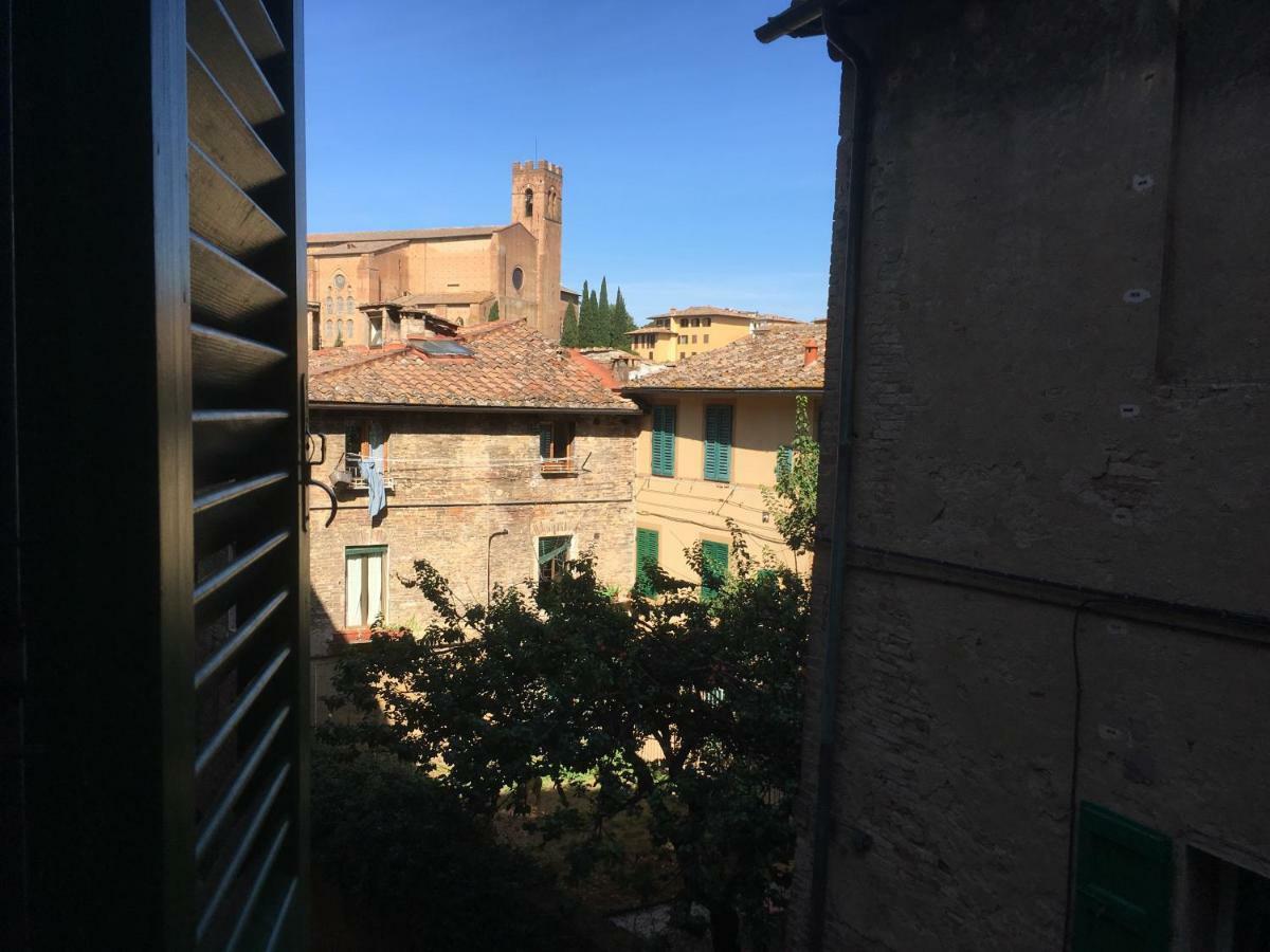Ferienwohnung L'Indipendenza, La Casa Dei Viaggiatori Siena Exterior foto