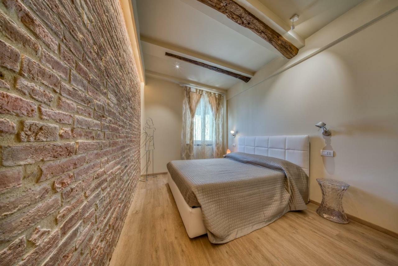 Ferienwohnung L'Indipendenza, La Casa Dei Viaggiatori Siena Exterior foto